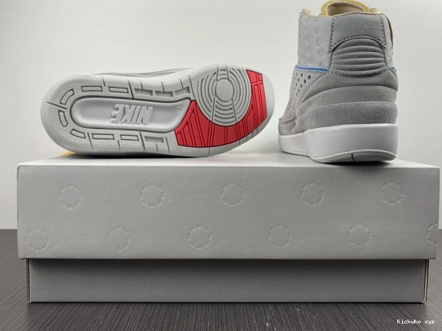 Jordan DN3802-001 Retro Grey 2 Union Fog 0530